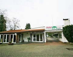 Otel Am Park (Willich, Almanya)