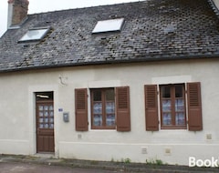 Toàn bộ căn nhà/căn hộ Les Petits Loirs (Saint-Honoré-les-Bains, Pháp)