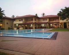 Khách sạn Hotel Sanmali Beach (Marawila, Sri Lanka)