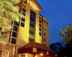 Hotel Harmoni Suites (Lubuk Baja, Indonezija)