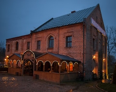 Nhà trọ Nostalgia (Potęgowo, Ba Lan)