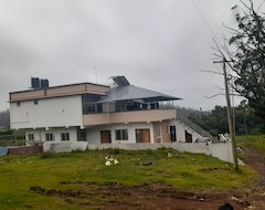 Otel Stay For 3 Near Ooty Lake, By Guesthouser (Udhagamandalam, Hindistan)