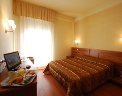 Hotel Gala (Pésaro, Italy)