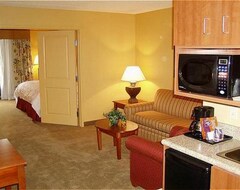 Holiday Inn Express & Suites Bloomington, An Ihg Hotel (Bloomington, Sjedinjene Američke Države)