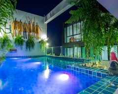 Khách sạn River Art Hotel (Chiang Mai, Thái Lan)