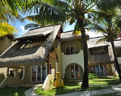 Hotel Le Surcouf (Belle Mare, Mauritius)