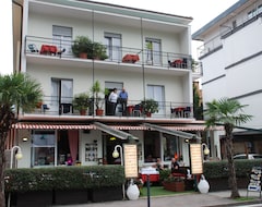 Hotel Rialto (Riva del Garda, Italy)