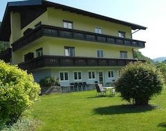 Hotel Haus Hannelore (Ossiach, Austria)