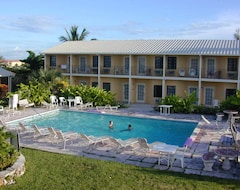 Khách sạn Orange Hill Beach Inn (Nassau, Bahamas)