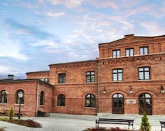 Otel Resursa (Zyrardów, Polonya)