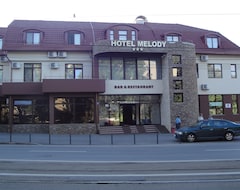 Otel Melody (Oradea, Romanya)