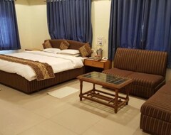 Hotel Riviera Executive (Aurangabad, India)