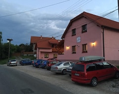 Bed & Breakfast Nagy-Homorod Etterem es Panzio (Odorheiu Secuiesc, Rumanía)