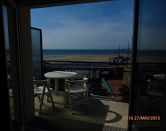 Casa/apartamento entero Nuevo apartamento 4 personas, playa tranquila y relajante, y frente al mar con logia (Le Portel, Francia)