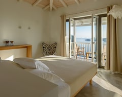 Armonia Boutique Hotel: Superior Spectacular Sea View Room (Patitiri, Greece)
