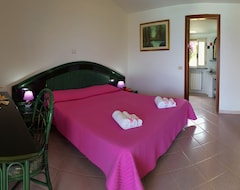 Hotel Villaggio Stromboli (Ricadi, Italia)
