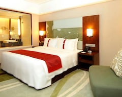 Holiday Inn Qingdao City Center, An Ihg Hotel - May 4Th Square (Qingdao, Kina)