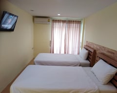 Hotelli R2 Zleeping (Buriram, Thaimaa)