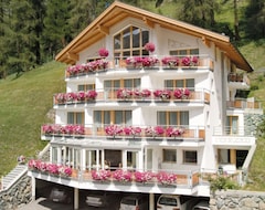 Hotel Garni Aurora (Samnaun, Švicarska)