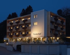 Khách sạn Hotel Tirolerhof (Rodeneck, Ý)