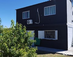 Entire House / Apartment Cabana Buenos Recuerdos I (Villa Urquiza, Argentina)