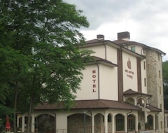 Khách sạn Hotel Spa Park (Karnobat, Bun-ga-ri)