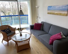 Hele huset/lejligheden Beautiful 2 Person Apartment, 400m To The Sea, South-facing Balcony, Free Wifi, Elevator, Sauna (Callantsoog, Holland)