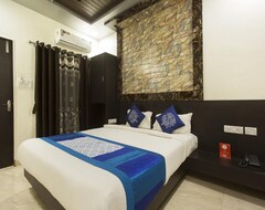 OYO 10374 Hotel Swapnalok (Pune, Hindistan)