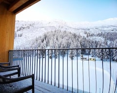Hotel Campra Alpine Lodge & Spa (Olivone, Švicarska)