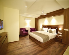 Khách sạn Hotel Amber Rudrapur (Rudrapur, Ấn Độ)