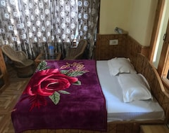 Hotel OYO 9556 Ancoram Cottages (Manali, India)