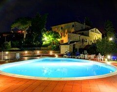 Hotel Villa Rioddi (Volterra, Italy)