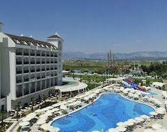 Resort Lake & Riverside Spa (Side, Turquía)