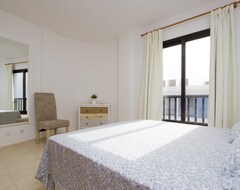 Hotel Ereza Apartamentos Sara (Playa Blanca, Spain)