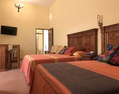 Las calzadas Hotel & suites (Guanajuato, Mexico)