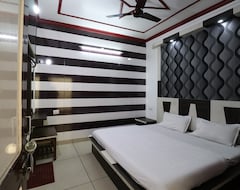 SPOT ON 39411 Hotel Gandotra (Katra, India)