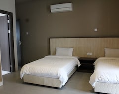 Hotel Tribeca Suites (Kuching, Malaysia)