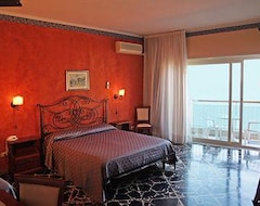 Hotel Costa Azzurra (Giardini-Naxos, Italy)
