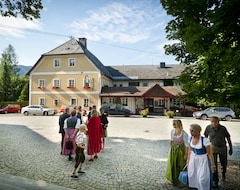Hotelli Kirchenwirt (Großraming, Itävalta)