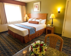 Khách sạn Beachwalker Inn & Suites (Pismo Beach, Hoa Kỳ)