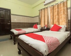 Khách sạn OYO 14974 Surabhi guest house (Siliguri, Ấn Độ)