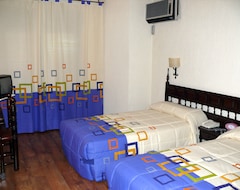 Hotel Las Galias (Zuera, Spain)