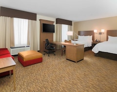 Otel Hampton Inn & Suites Dallas/Frisco North-Fieldhouse USA (Frisco, ABD)