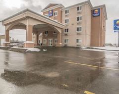 Khách sạn Comfort Inn & Suites (Edson, Canada)