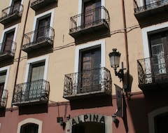 Hotel Alpina (Jaca, Spain)
