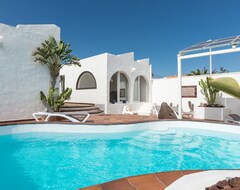 Casa/apartamento entero Villa On The Beach. Golf. 180 Magnificent Views Of The Beach And Sea (Telde, España)