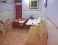 Hotel Zeal Guesthouse By WB Inn (Kanpur, India)
