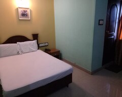 Hotel Priya (Solapur, India)