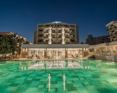 Khách sạn Premier Nergis Beach Hotel (Marmaris, Thổ Nhĩ Kỳ)