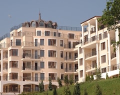 Khách sạn Iglika Apartment (Golden Sands, Bun-ga-ri)